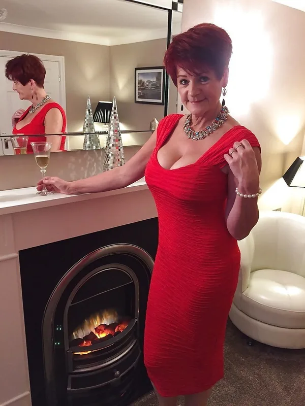 Portrait de Patricia, 62 ans, cheveux roux